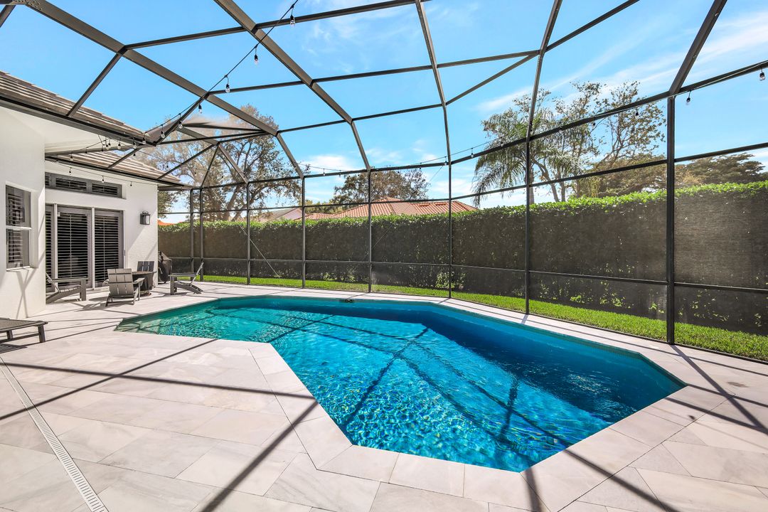 8019 San Simeon, Naples, FL 34109