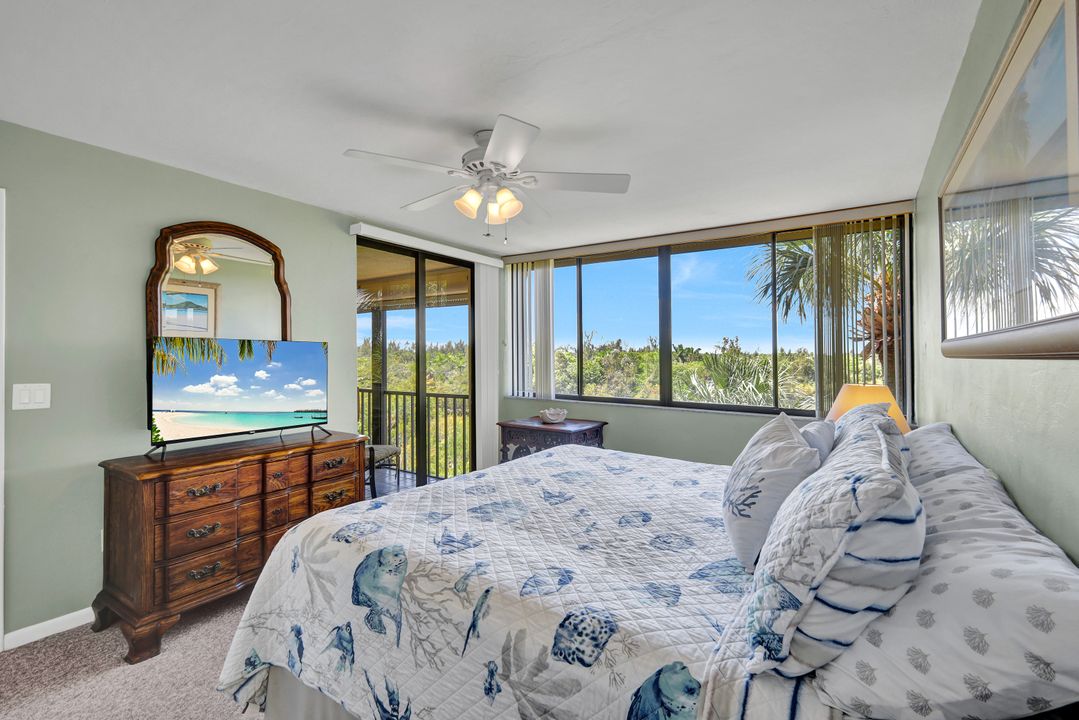 7129 Lakeridge View Court #302, Fort Myers, FL 33907