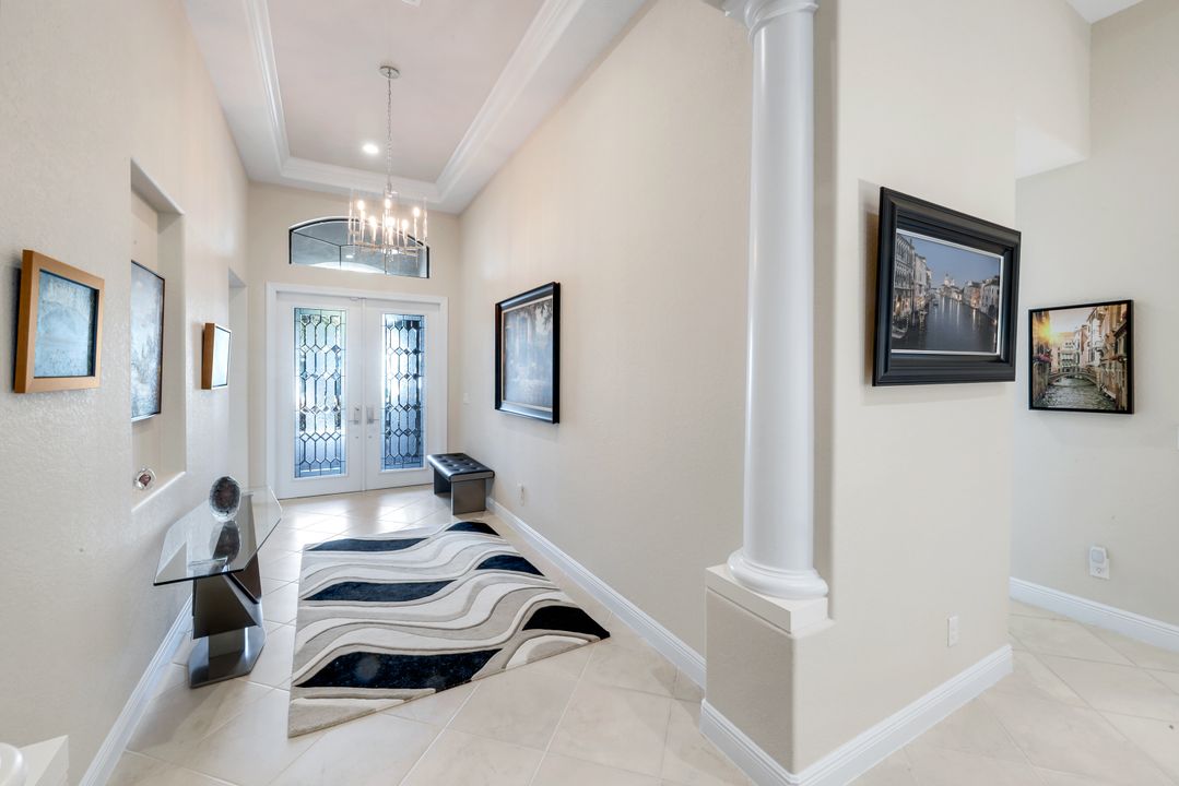 10126 Palazzo Dr, Naples, FL 34119