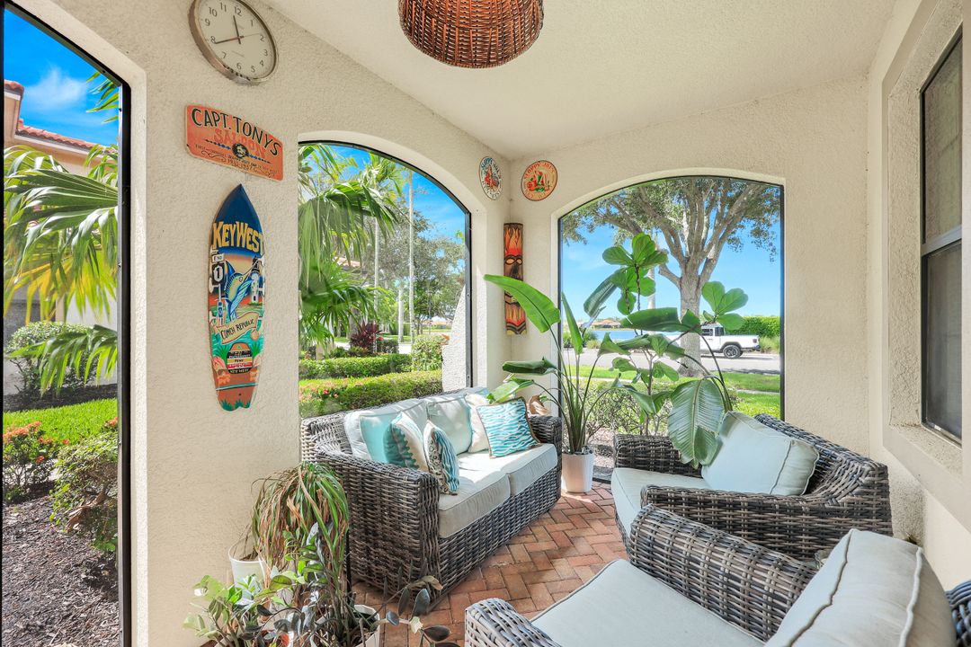 1399 Santiago Cir #1103, Naples, FL 34113