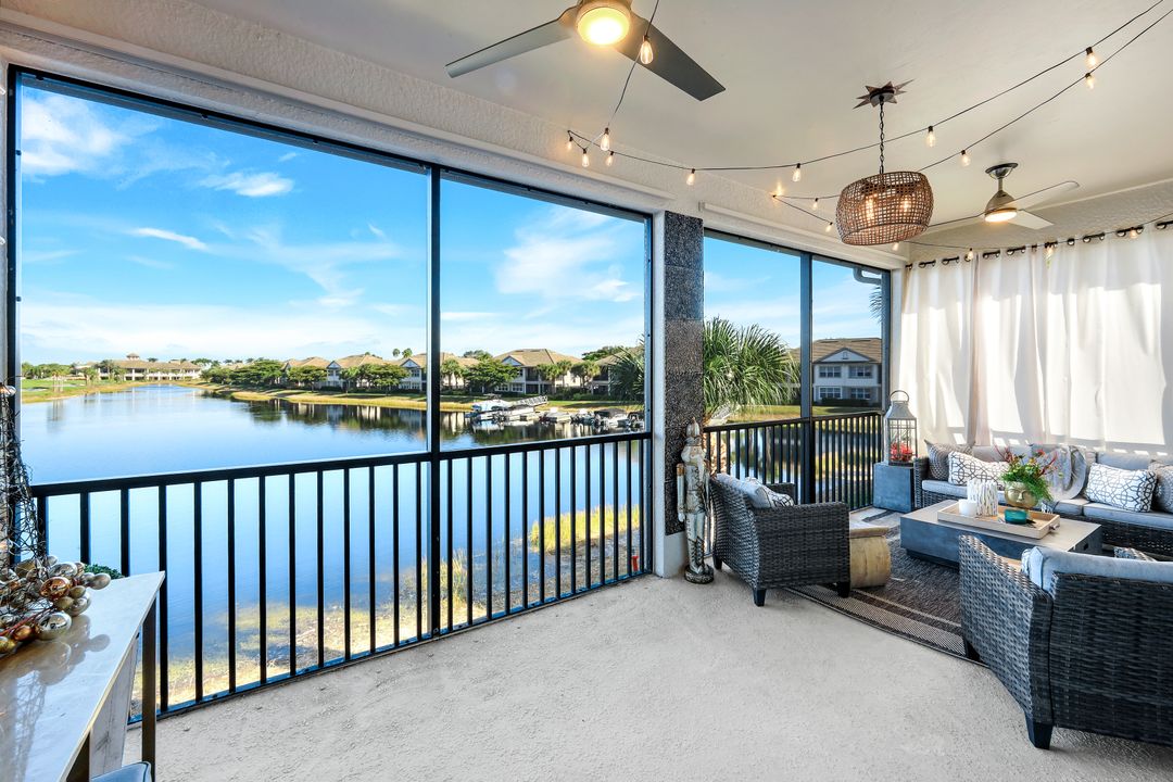 8783 Coastline Ct #202, Naples, FL 34120