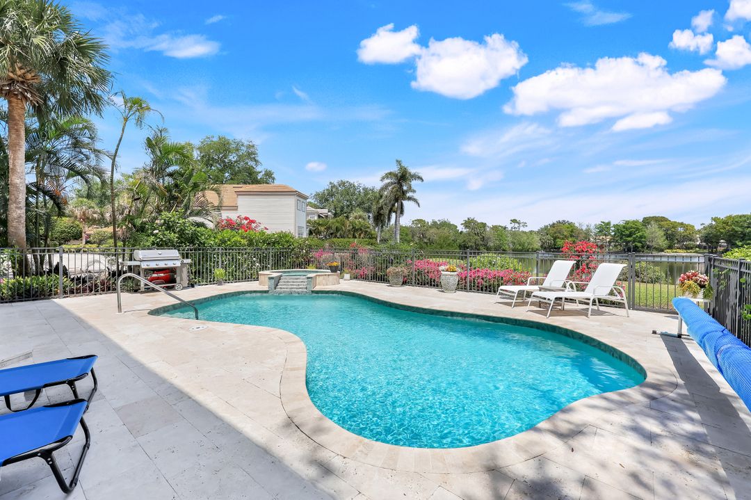 3470 Thornbury Ln, Bonita Springs, FL 34134