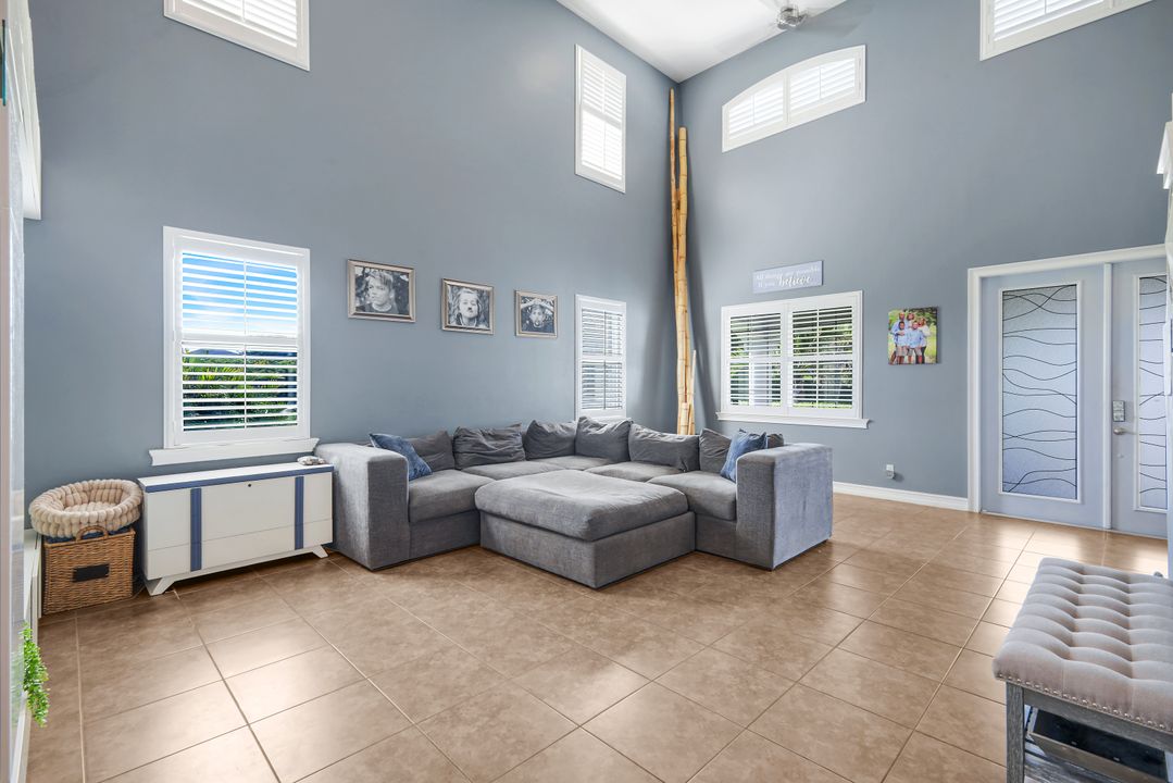 2545 Ashbury Cir, Cape Coral, FL 33991