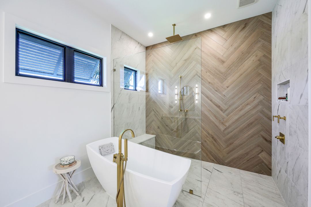 4470 Tarpon Ave, Bonita Springs, FL 34134