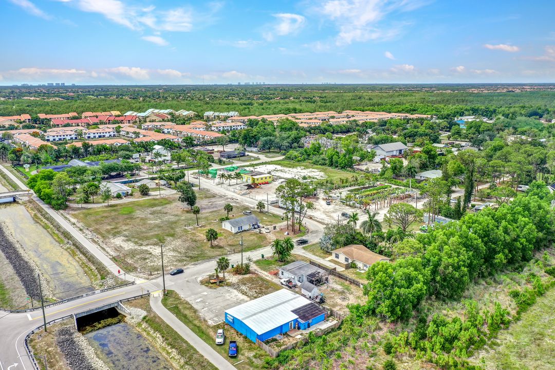 100 Rose Blvd, Naples, FL 34119
