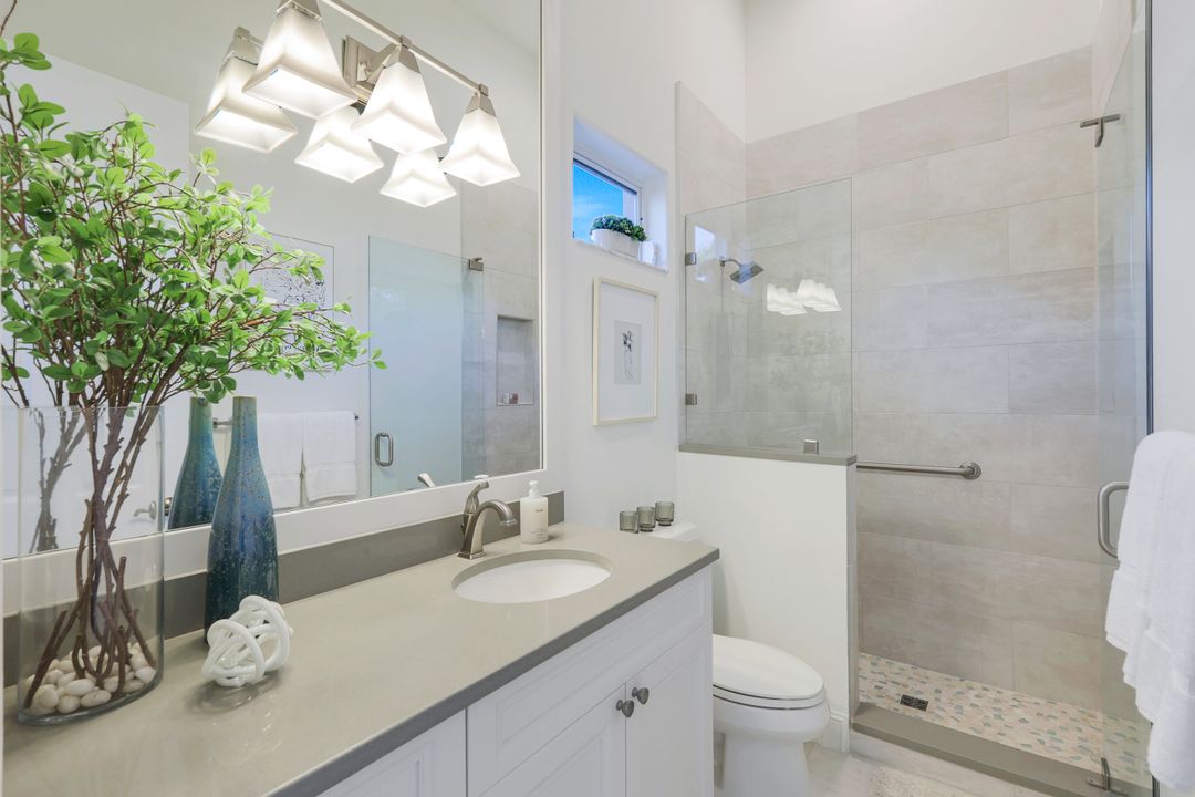 4574 Lighthouse Ln, Naples, FL 34112