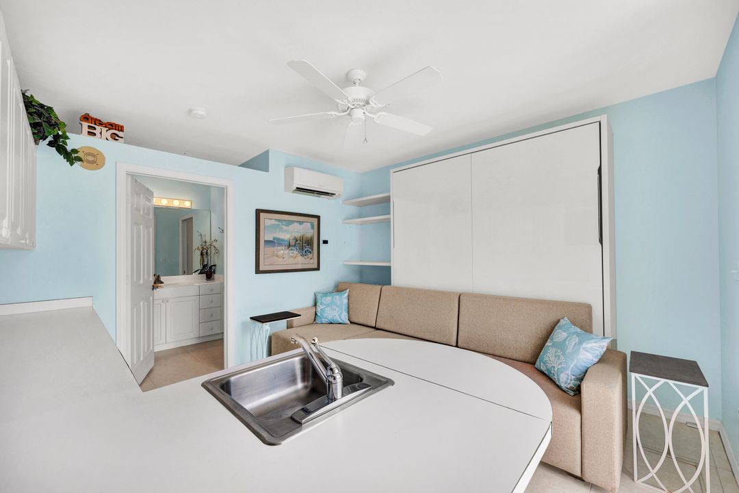400 Flagship Dr #Cabana 107, Naples, FL 34108