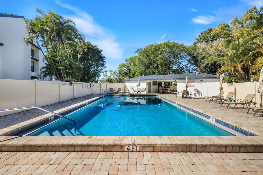 16460 Timberlakes Dr #103, Fort Myers, FL 33908