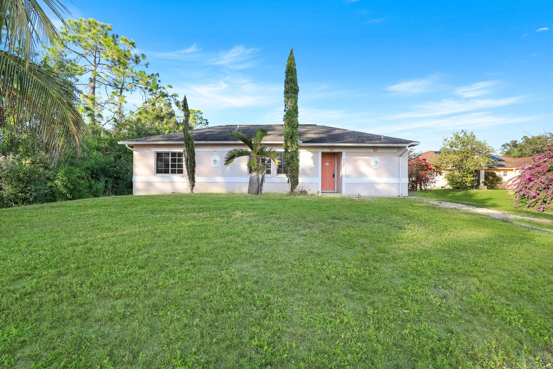 2655 47th Ave NE, Naples, FL 34120