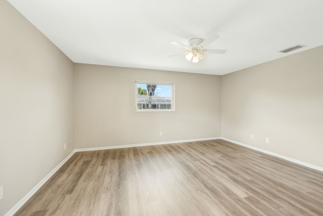 1913 NE 4th Ter, Cape Coral, FL 33909