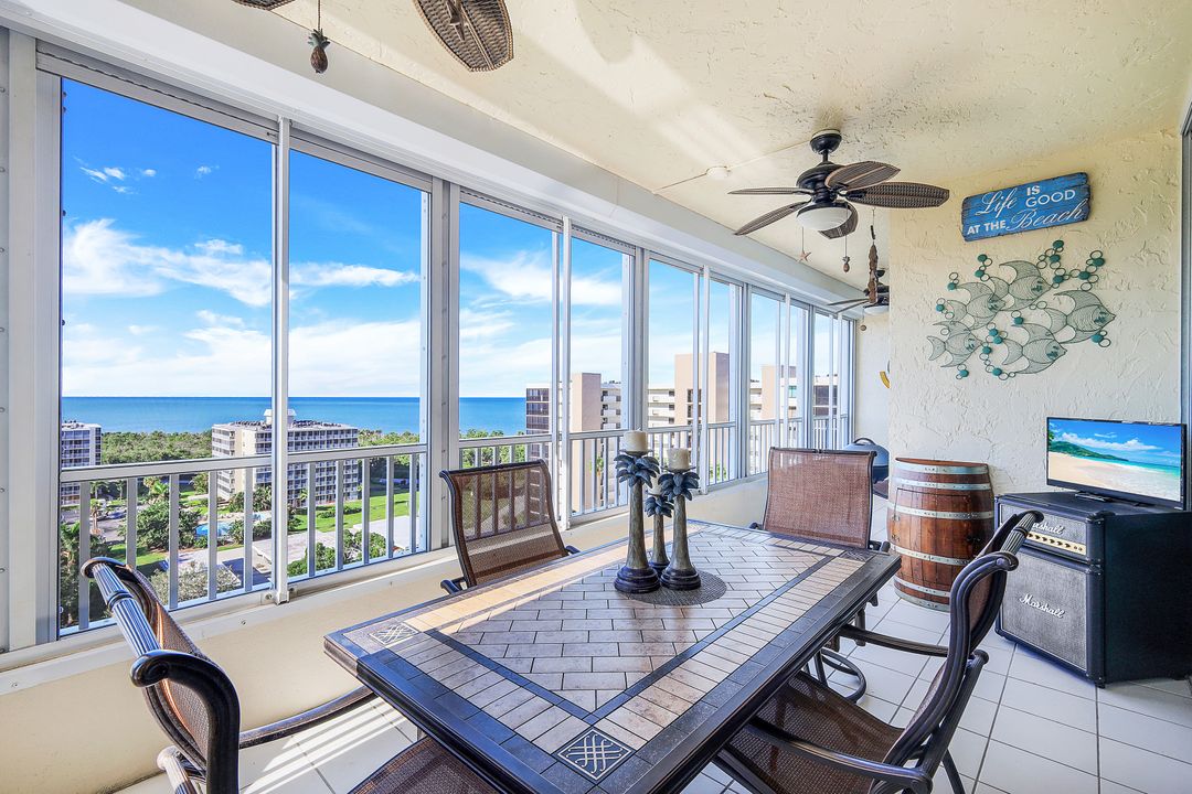 21 Bluebill Ave  #B-1102, Naples, FL 34108