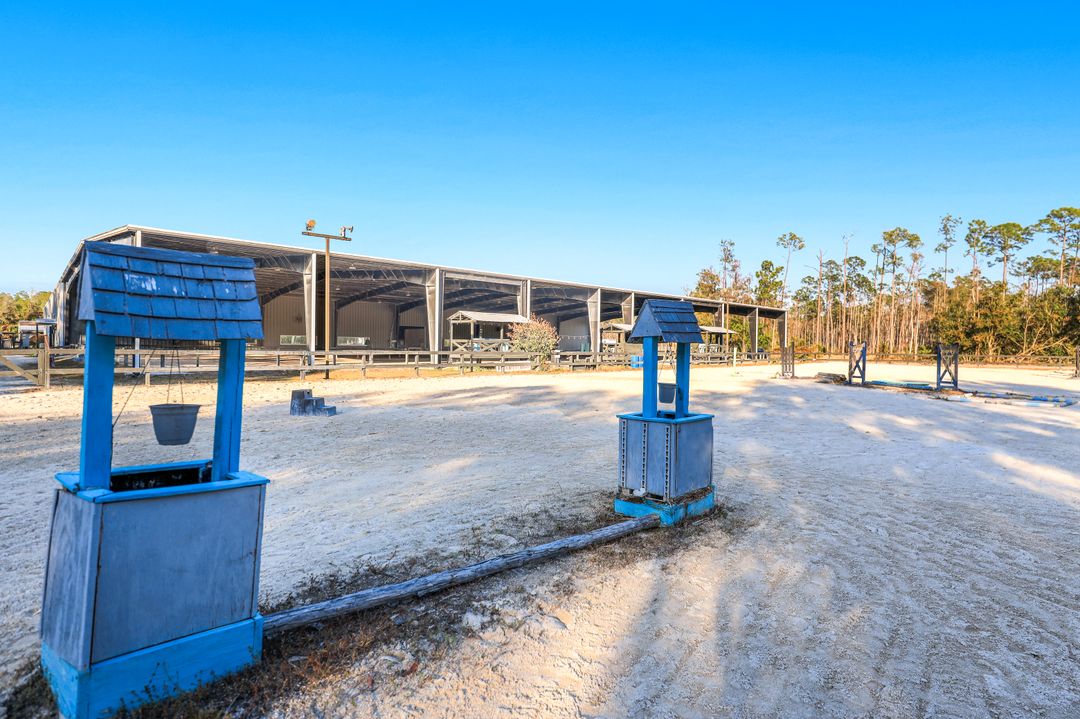 13731 E Terry St, Bonita Springs, FL 34135