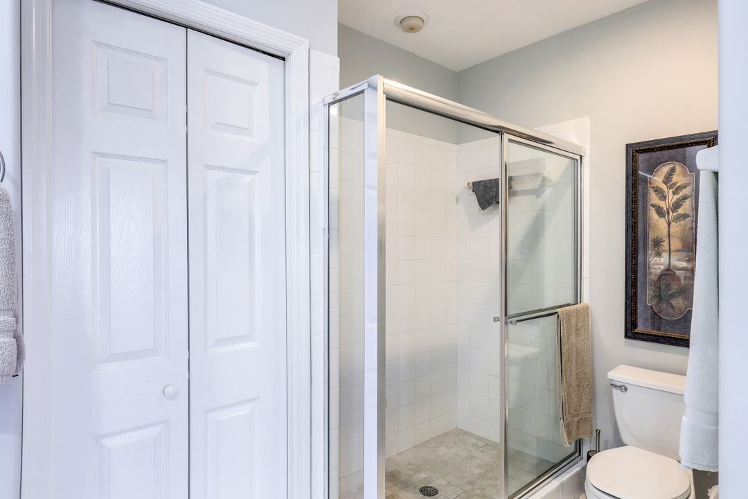 8247 Parkstone Pl #306, Naples, FL 34120