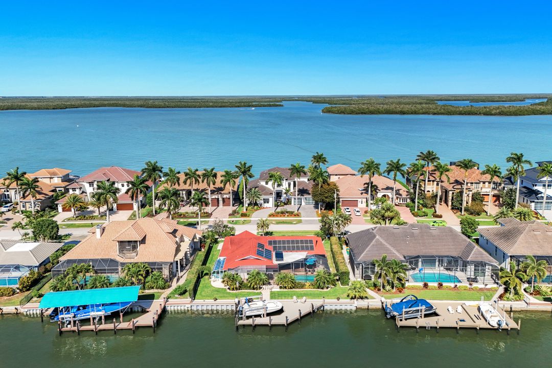 248 Polynesia Ct, Marco Island, FL 34145