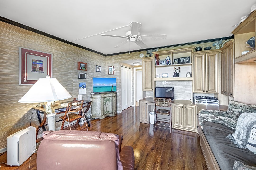 174 S Collier Blvd #304, Marco Island, FL 34145