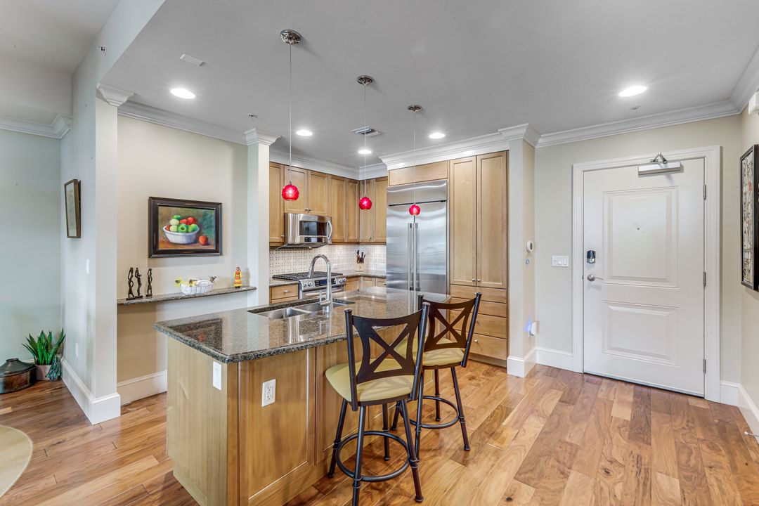 9123 Strada Pl #7201, Naples, FL 34108