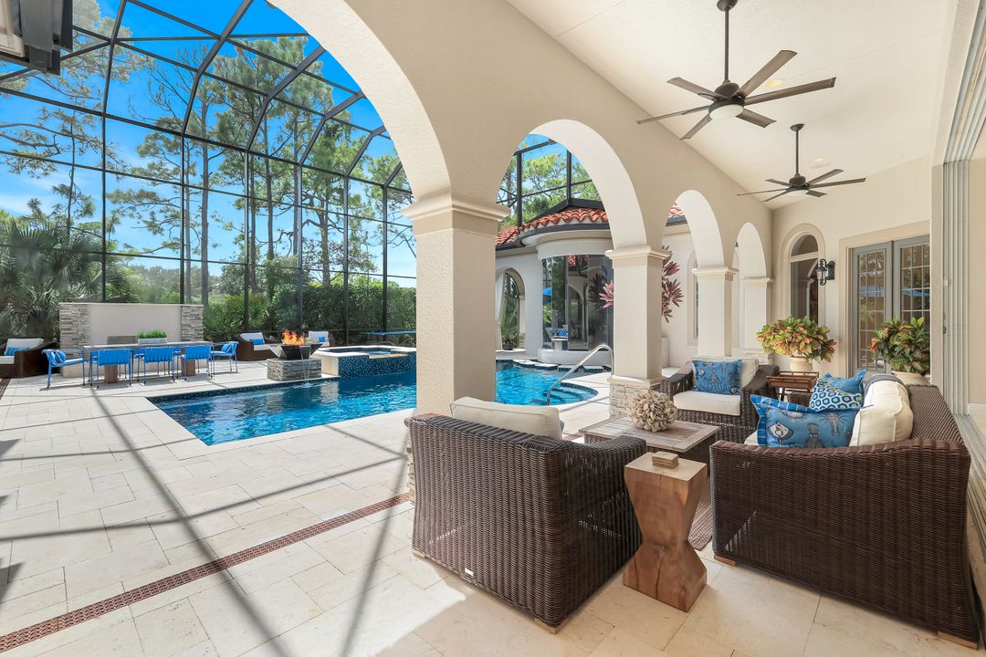 12338 Collier's Reserve Dr, Naples, FL 34110