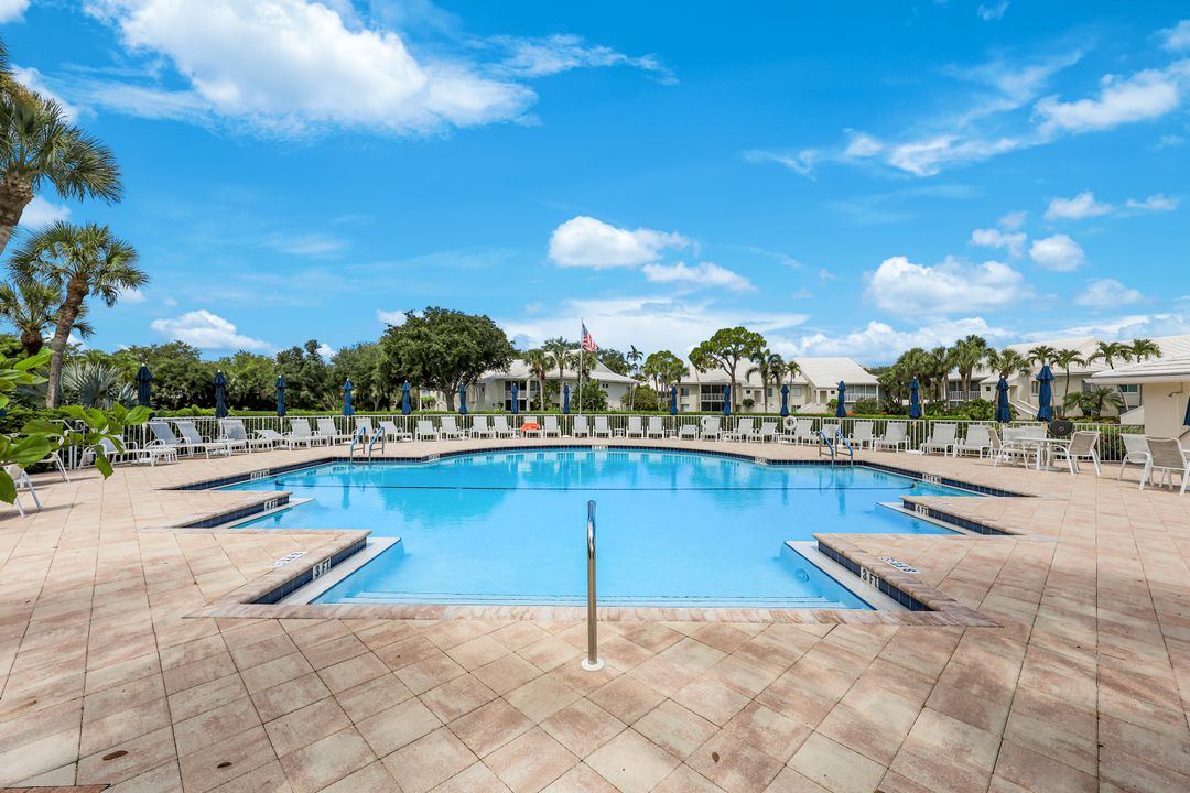 788 Willowbrook Dr #502, Naples, FL 34108