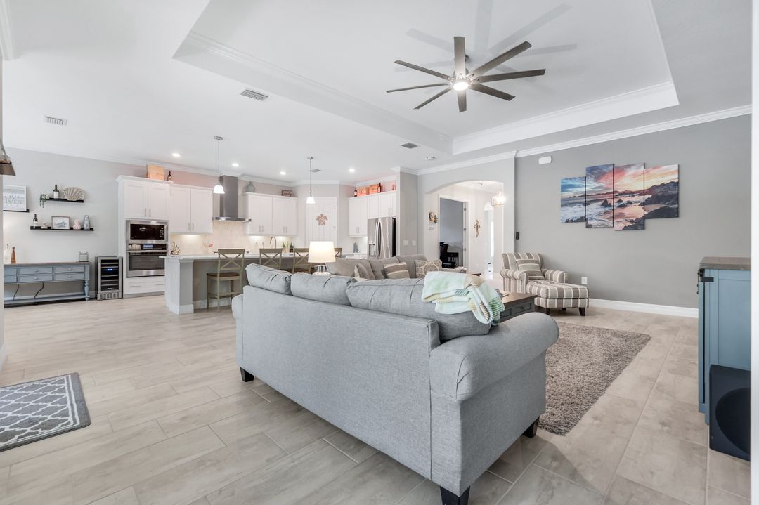 14841 Blue Bay Cir, Miromar Lakes, FL 33913