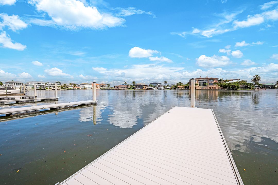 9790 Gulf Shore Dr #505, Naples, FL 34108