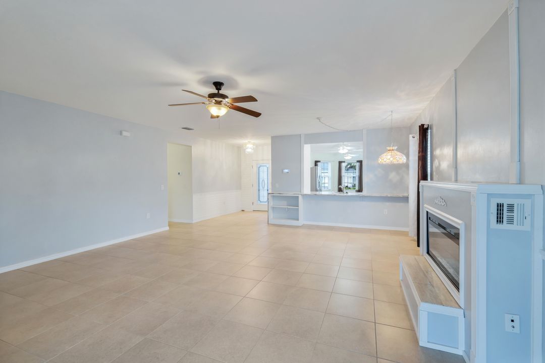 3440 Cancun Ct, Cape Coral, FL 33909