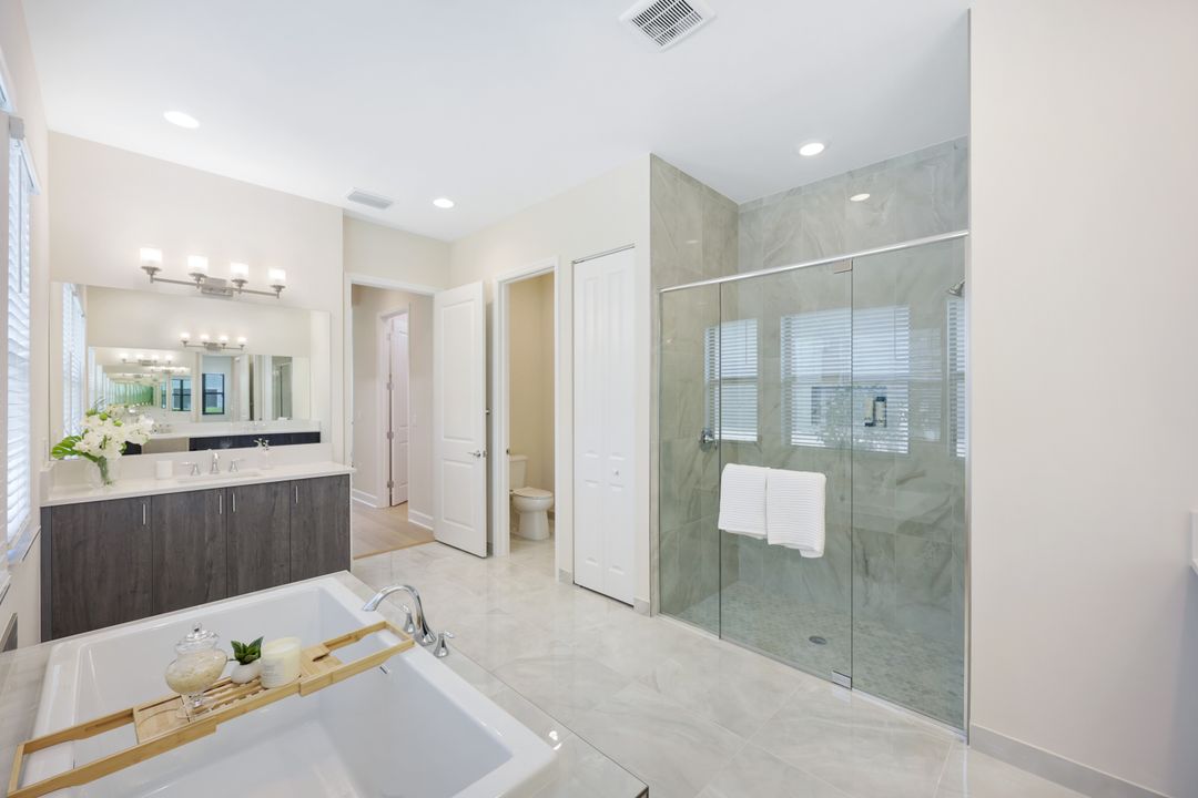 12648 Caballo Ct, Estero, FL 33928