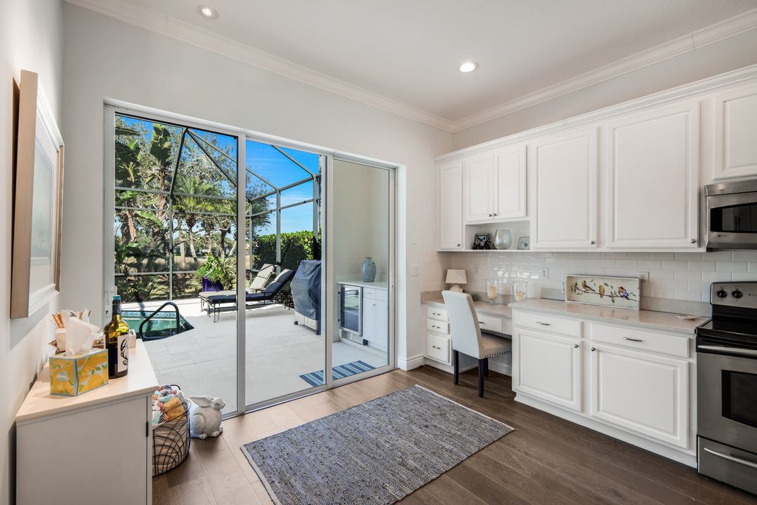 10009 St Moritz Dr, Miromar Lakes, FL 33913