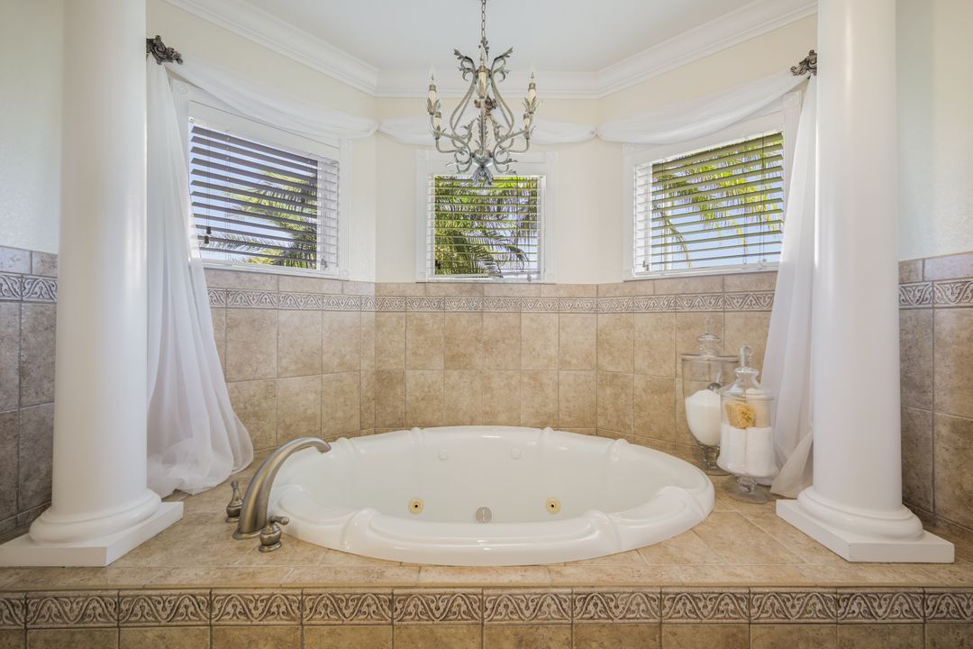 2814 SW 47th Terrace, Cape Coral, FL 33914