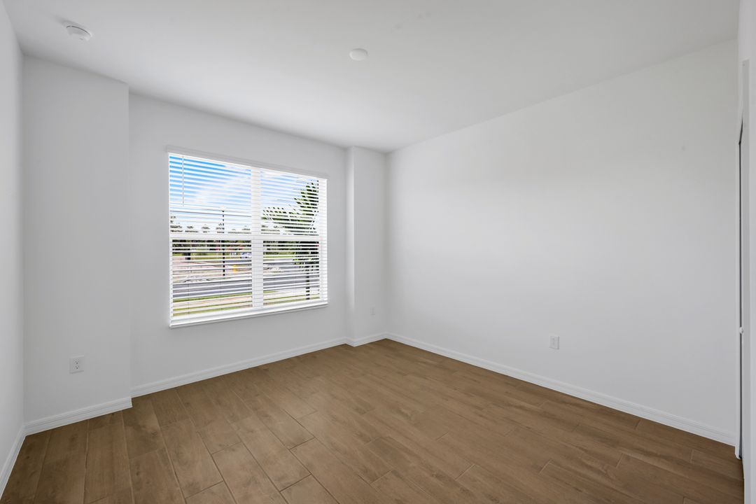 5180 Sugarwood Drive, Naples, FL 34112