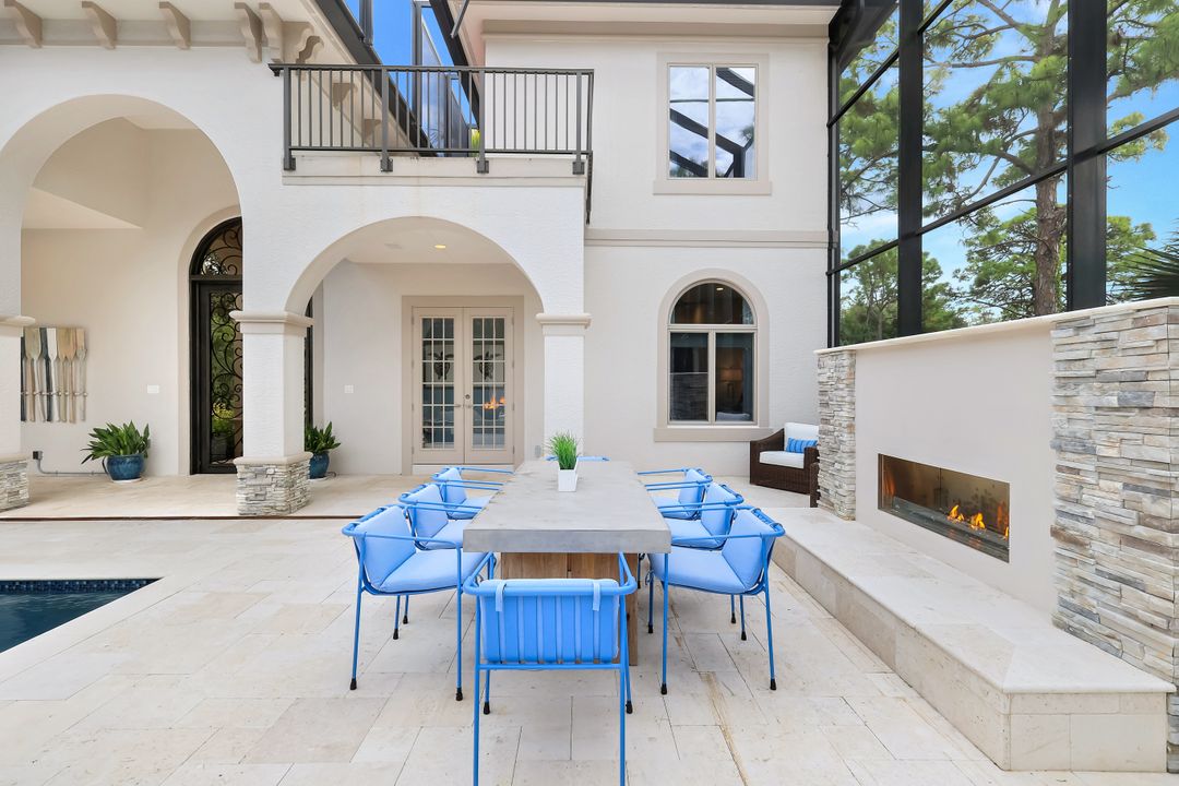 12338 Collier's Reserve Dr, Naples, FL 34110