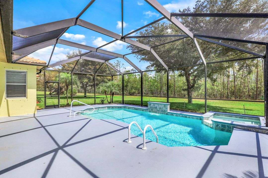 20661 Torre Del Lago St, Estero, FL 33928