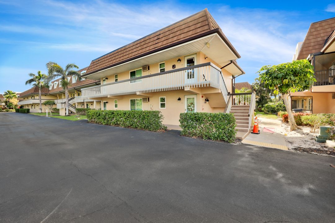87 N Collier Blvd #j-23, Marco Island, FL 34145