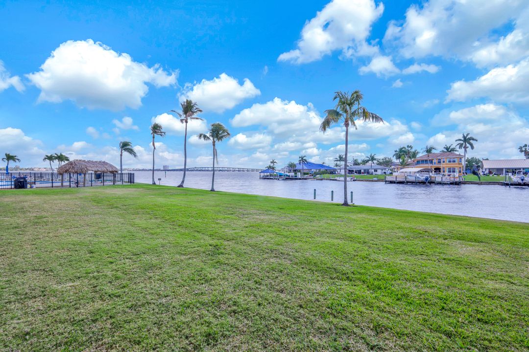 4280 SE 20th Pl #703, Cape Coral, FL 33904