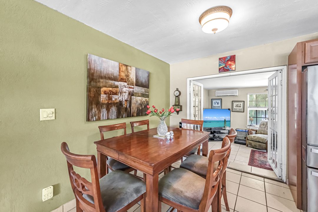 801 NW 26th St, Wilton Manors, FL 33311