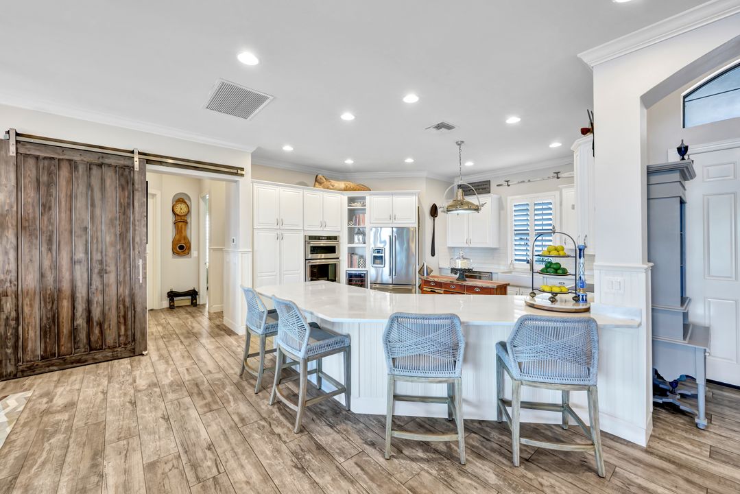 9206 Marble Stone Dr, Naples, FL 34120