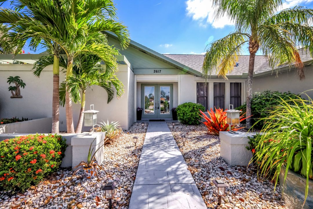 2617 SE 23rd Ave, Cape Coral, FL 33904