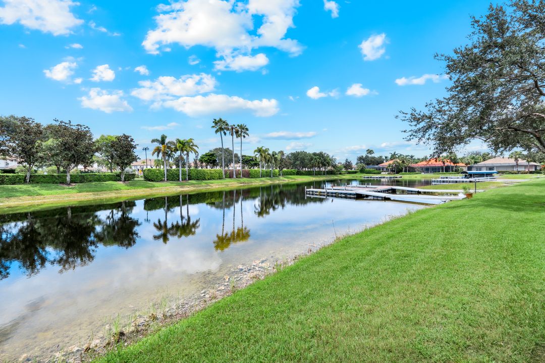 8776 Hideaway Harbor Ct, Naples, FL 34120