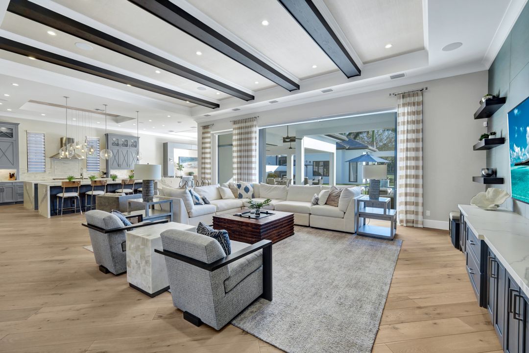 16988 Fairgrove Way, Naples, FL 34110