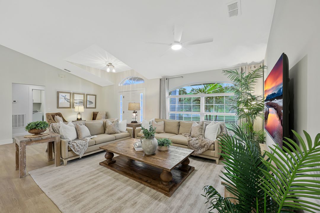 3060 70th St SW, Naples, FL 34105
