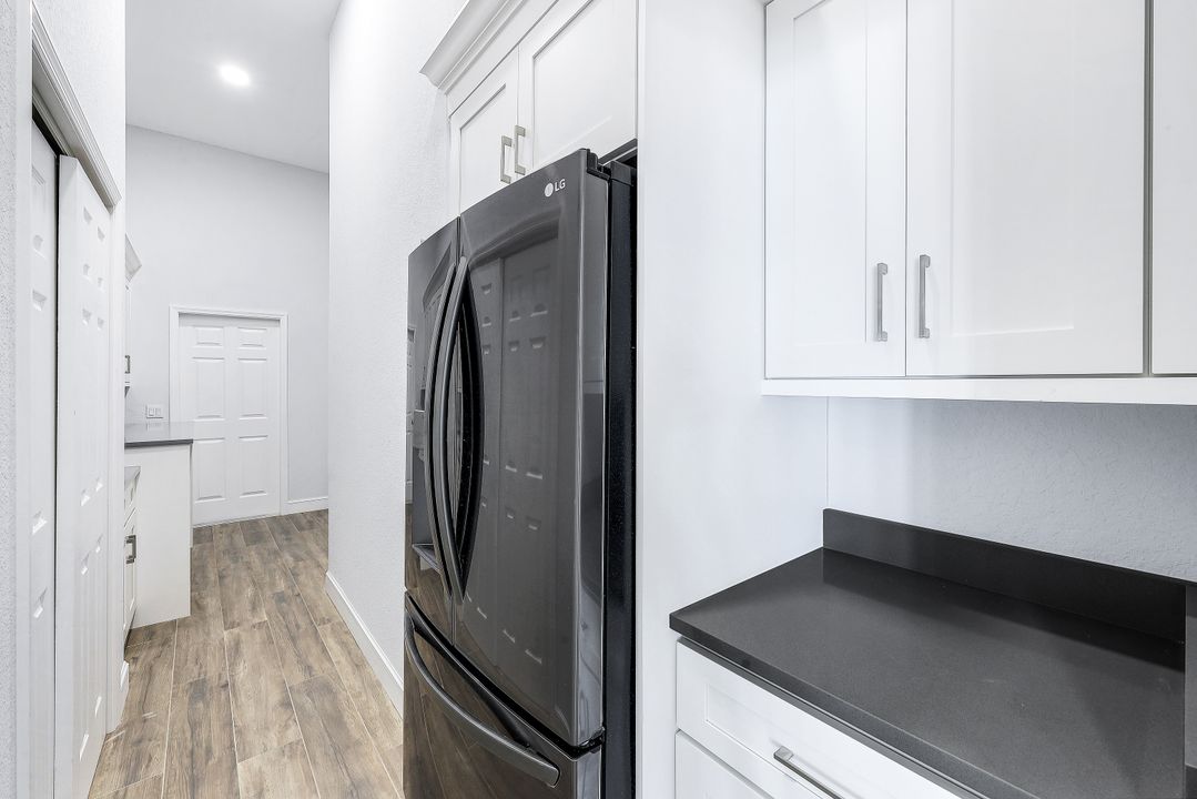 3440 Lakemont Dr, Bonita Springs, FL 34134