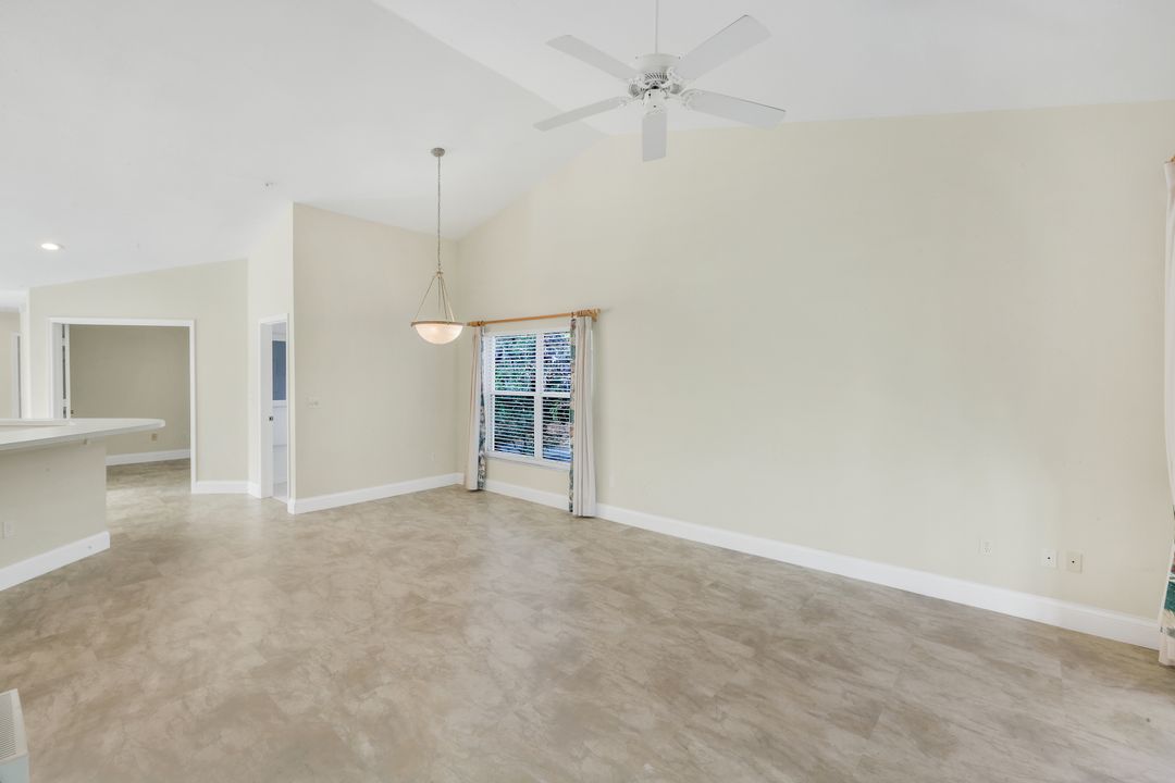 4940 Deerfield Way #201, Naples, FL 34110
