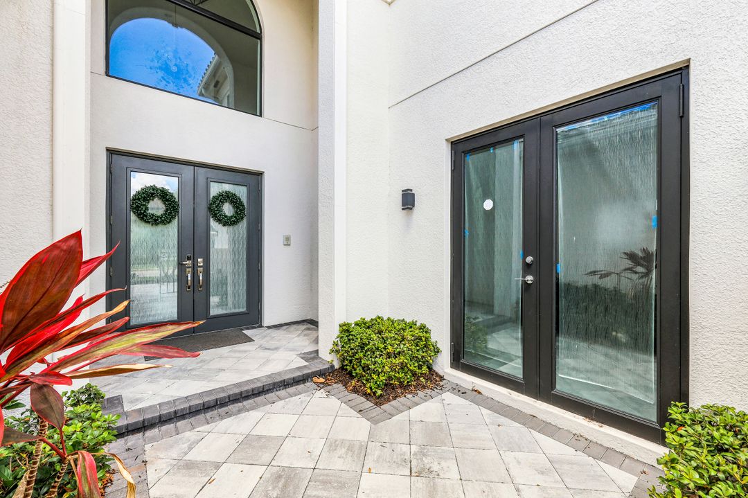 4509 Azalea Dr, Naples, FL 34119