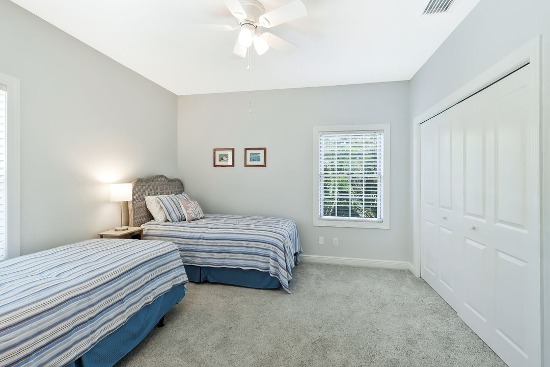 2130 Sunset Cir, Sanibel, FL 33957