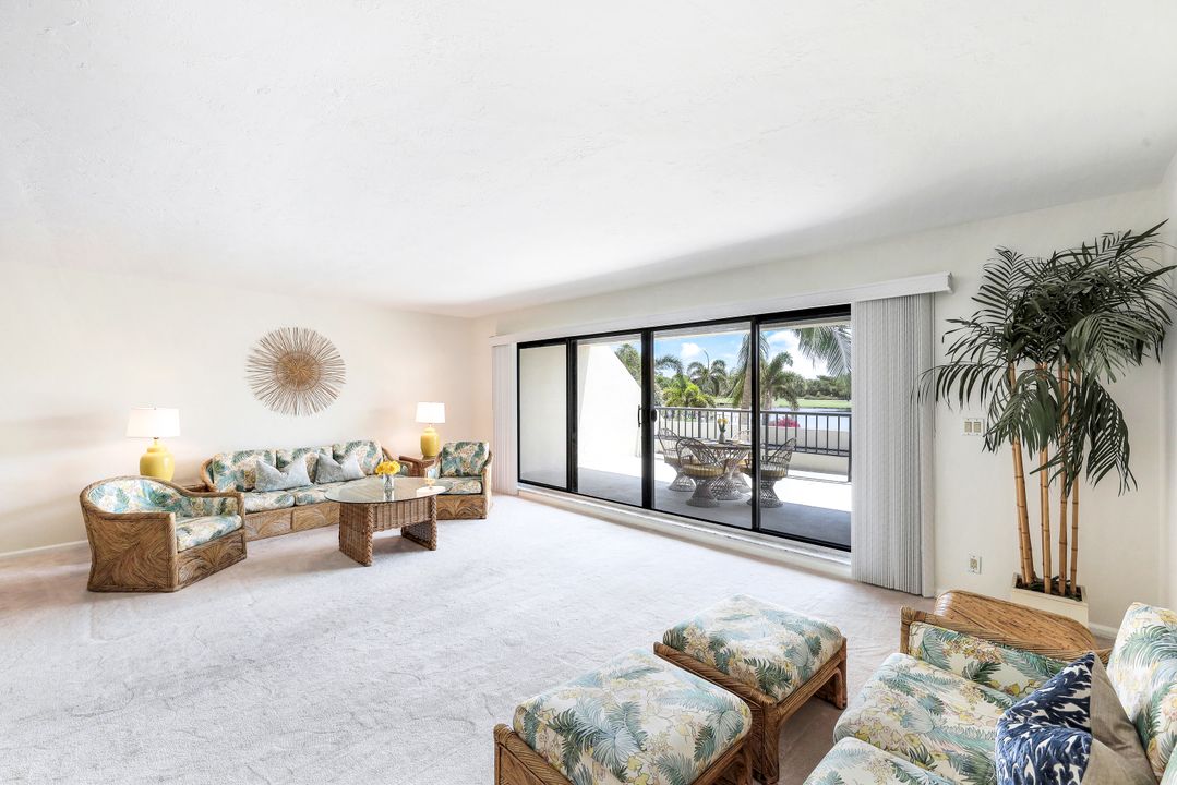 6300 Pelican Bay Blvd #A-101, Naples, FL 34108