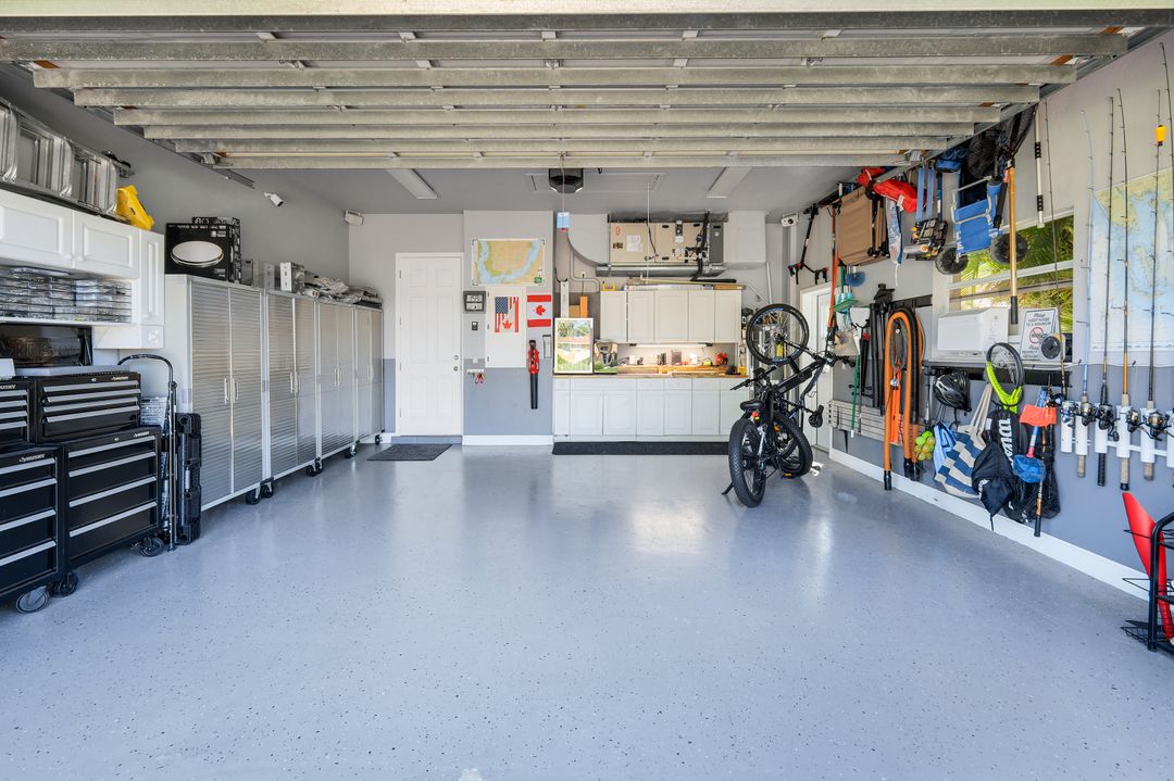 2014 Cape Coral Pkwy W, Cape Coral, FL 33914