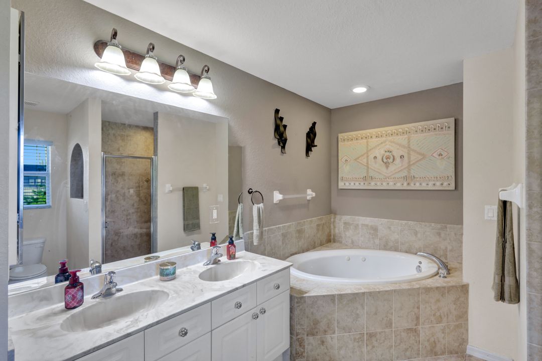 1121 NW 27th Ave, Cape Coral, FL 33993