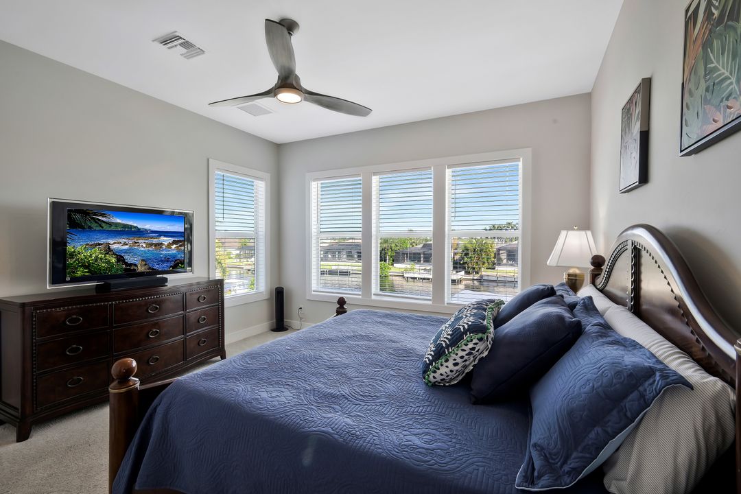 2717 SW 38th St, Cape Coral, FL 33914