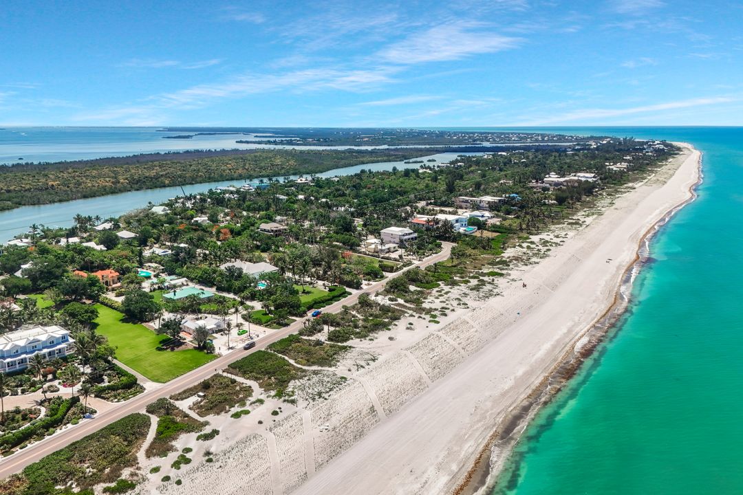 16167 Captiva Dr, Captiva, FL 33924