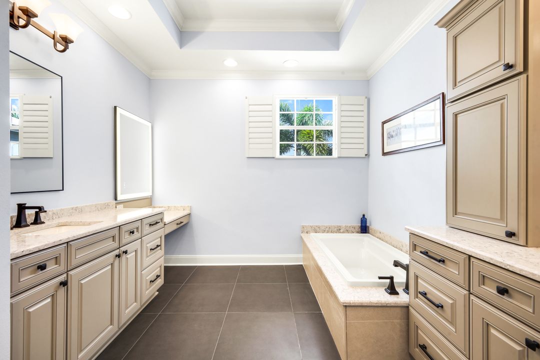 10342 Autumn Breeze Dr #202, Bonita Springs, FL 34135
