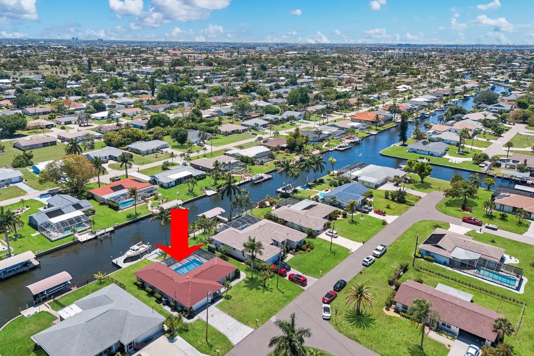 4005 SE 1st Ave, Cape Coral, FL 33904